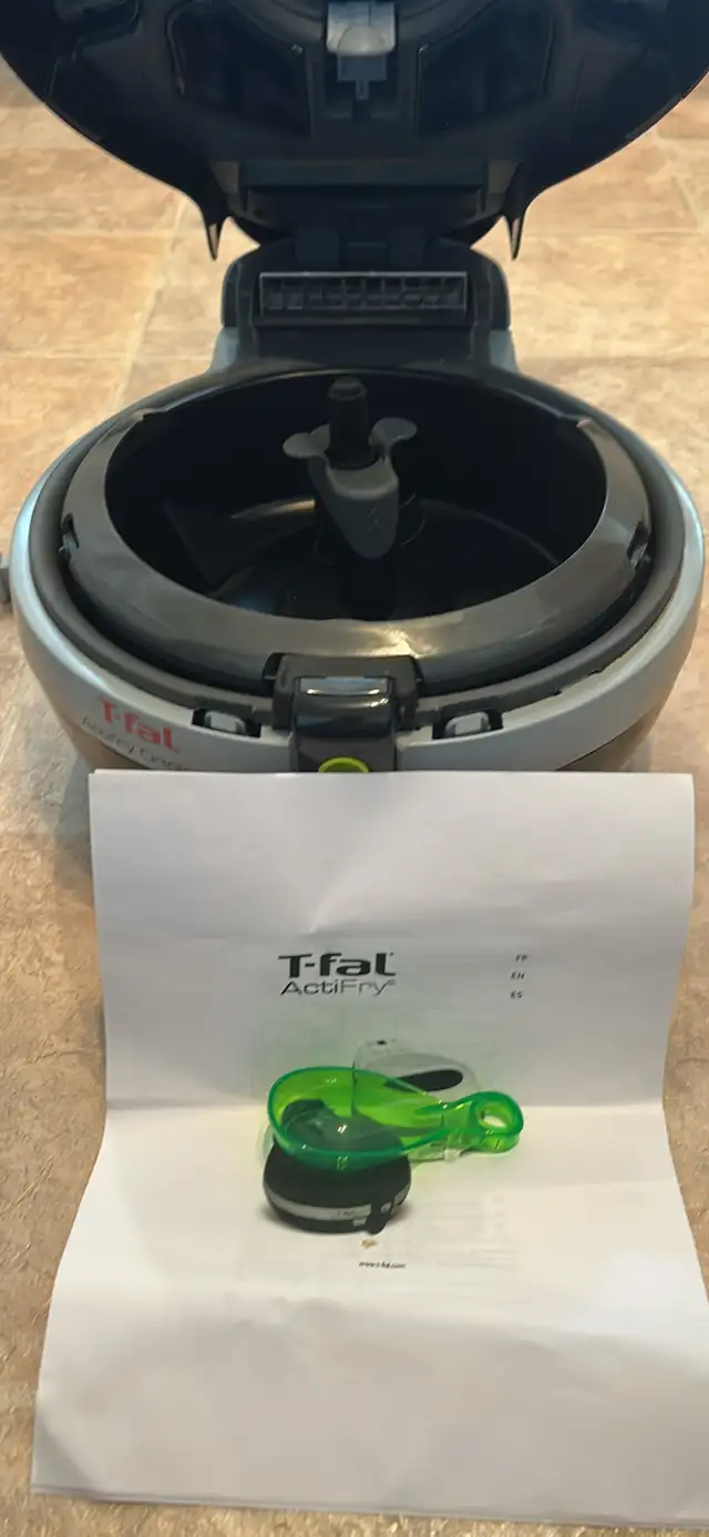 T-fal Actifry Air Fryer - Photo 2