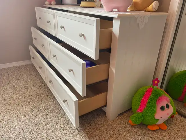 Stunning children’s bedroom suite! - Photo 7