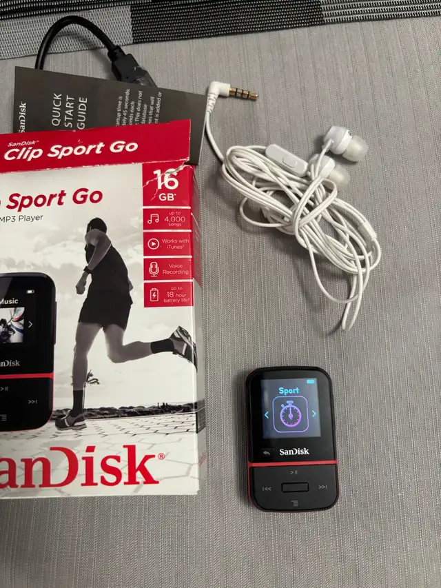 MP3 player by SanDisk - Photo 4