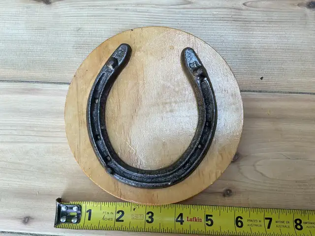 Antique Horse Shoe on Wood Plaque !