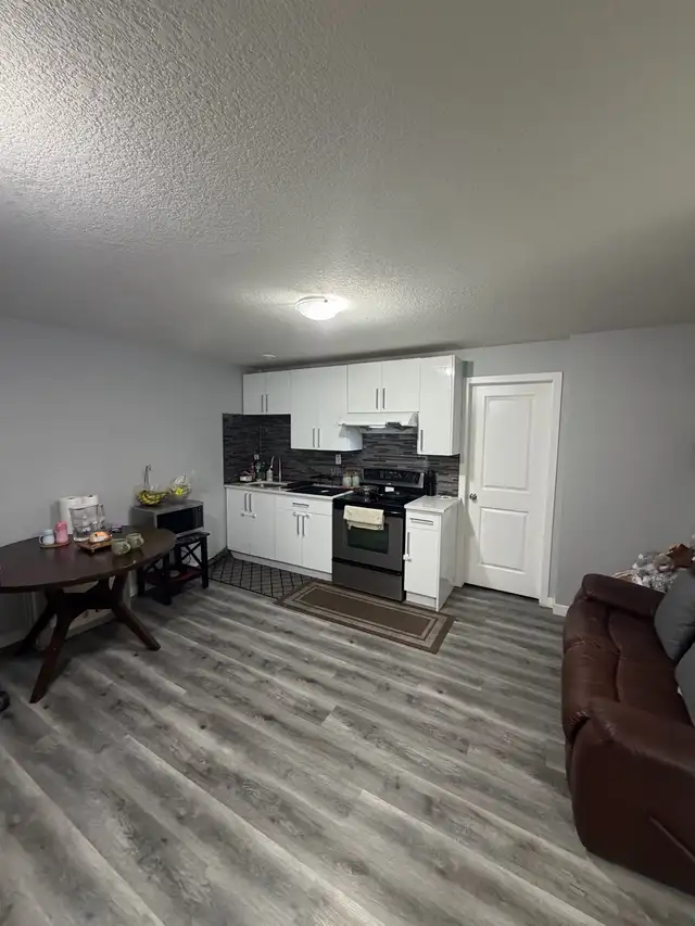 2 beds 1 bath basement on rent in Summerside - Photo 5