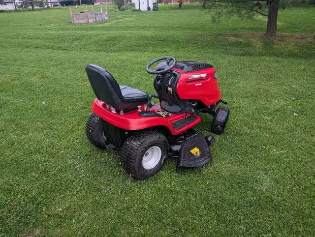 lawn tractor for sale - Photo 3