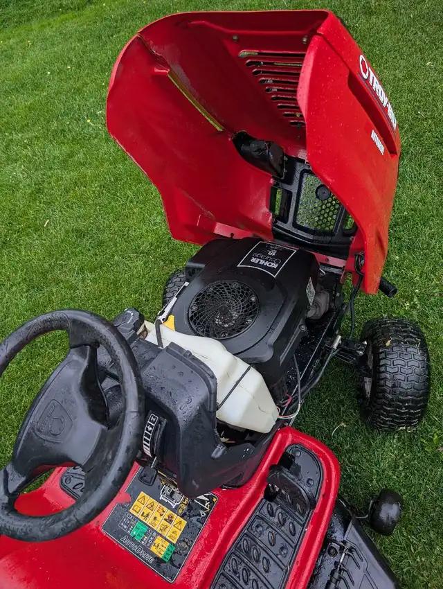 lawn tractor for sale - Photo 4
