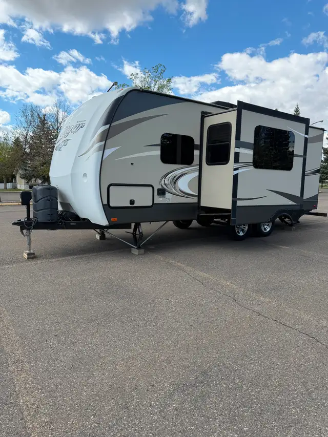 2017 COUGAR 21RBSWE - Photo 5