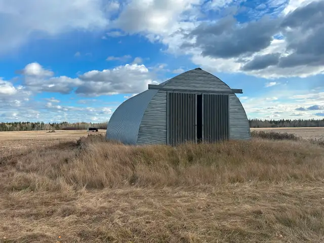 Storage Building/Garage For Sale $3500 - Photo 3