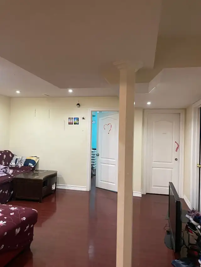 2 Bedroom Basement for rent in Brampton - Photo 4
