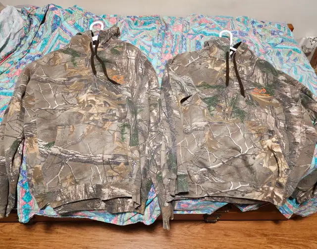 Camo (RealTree) Hoodies - XL