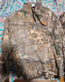 Camo (RealTree) Hoodies - XL - Photo 3