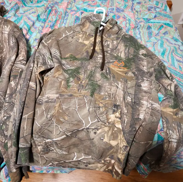 Camo (RealTree) Hoodies - XL - Photo 4