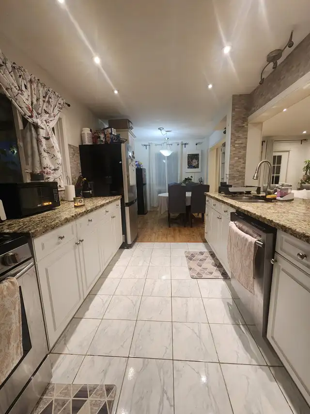 Private room for rent - Photo 6
