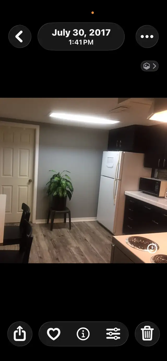 ROOM RENTALS,  BURLINGTON - available June 1 - Photo 3