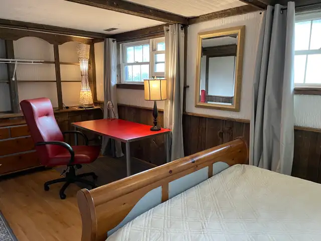 ROOM RENTALS,  BURLINGTON - available June 1 - Photo 6