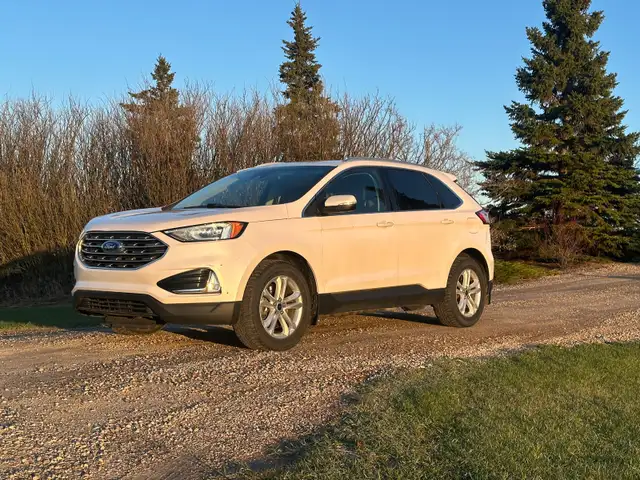 CLEAN▪️2019 Ford Edge AWD Leather No Accidents