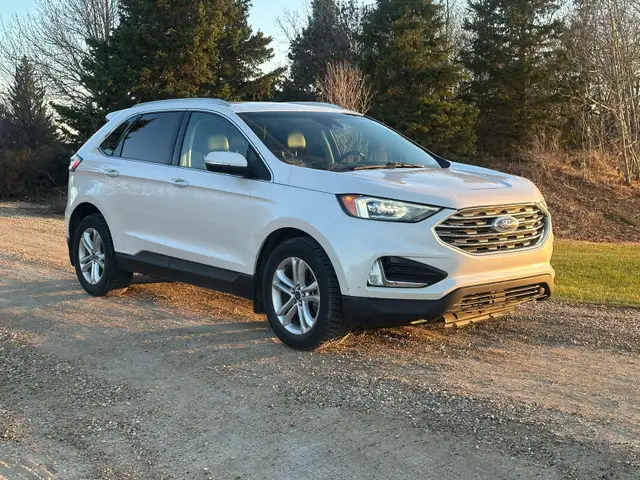 CLEAN▪️2019 Ford Edge AWD Leather No Accidents - Photo 2