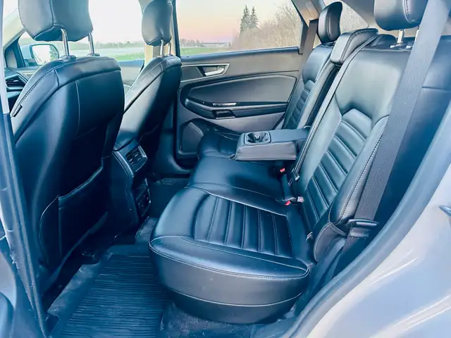 CLEAN▪️2019 Ford Edge AWD Leather No Accidents - Photo 6
