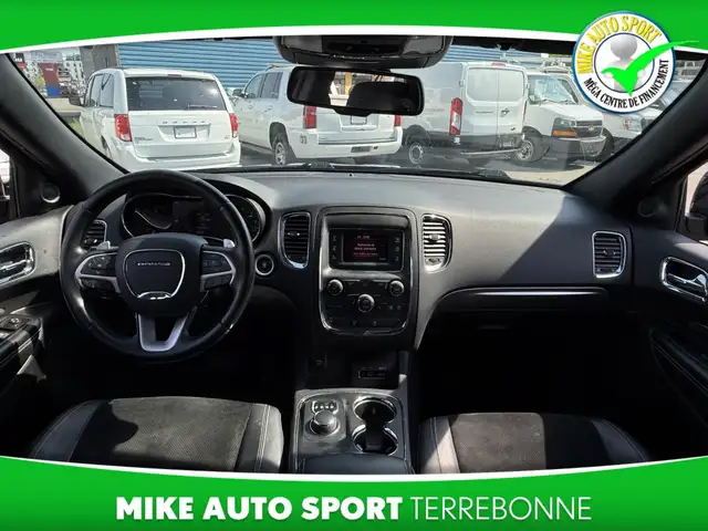 Dodge Durango SXT 215 AWD - Photo 9