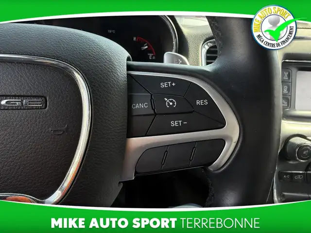 Dodge Durango SXT 215 AWD - Photo 17