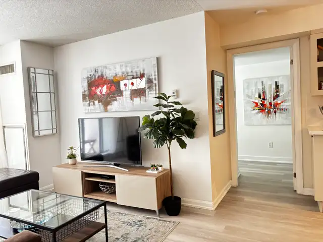 Bay Dundas condo short term - Photo 5