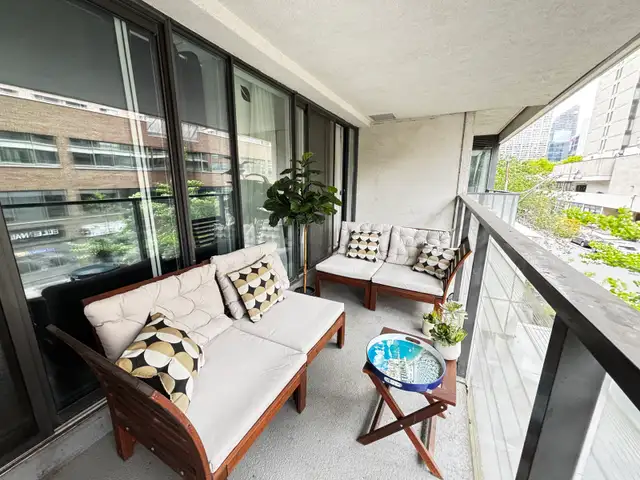 Bay Dundas condo short term - Photo 7