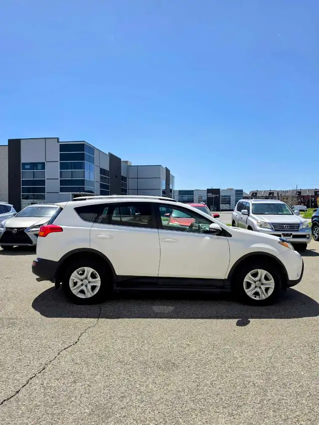 2014 Toyota Rav4 - Photo 3