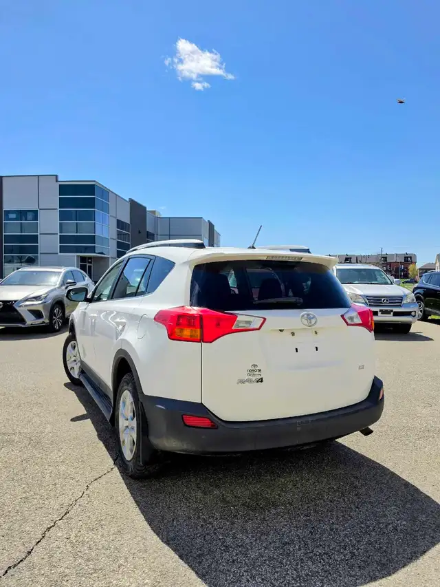 2014 Toyota Rav4 - Photo 4