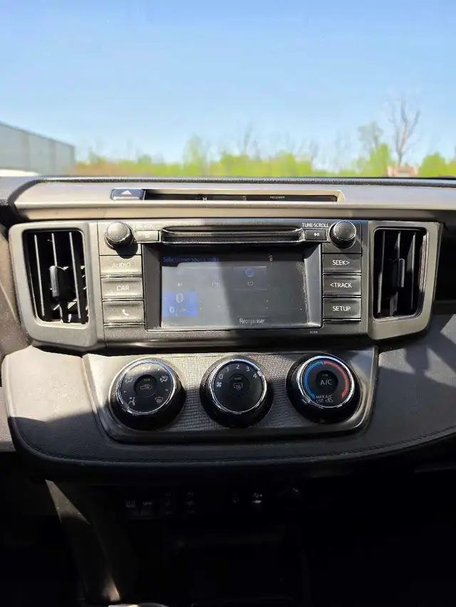 2014 Toyota Rav4 - Photo 7