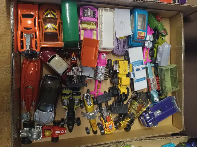 Hot Wheels cars, trucks and tractor collection,- 432 in total - Photo 8