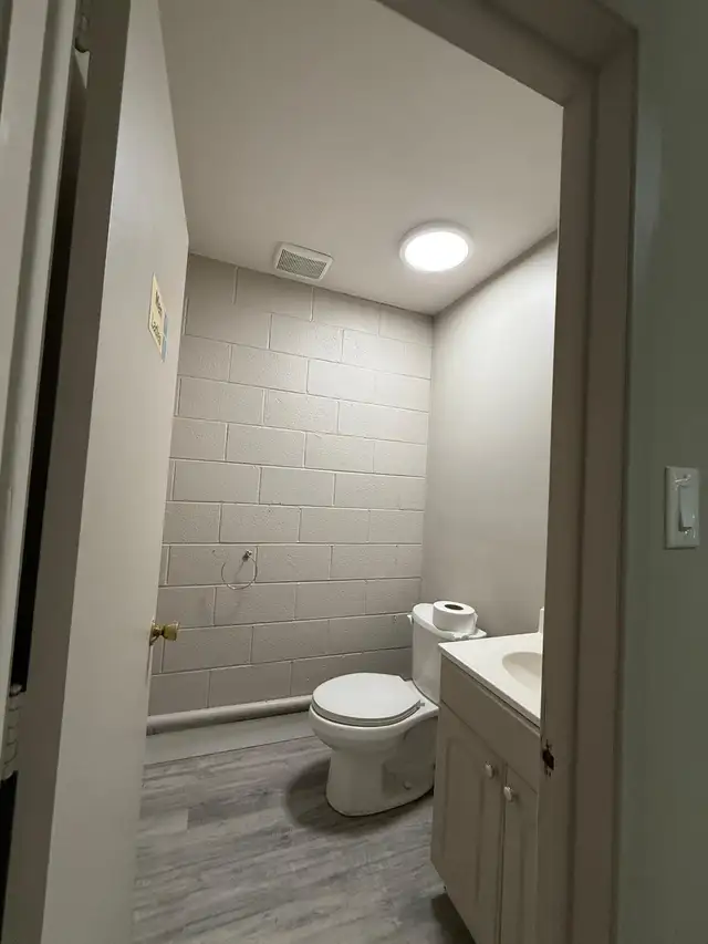 Unit 5/8/16 - Warehouse   Office for Rent Mississauga - Photo 5