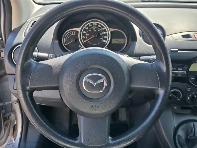 2013 Mazda MAZDA2 GX CLEAN CARFAX5 SPEED MANUAL - Photo 15