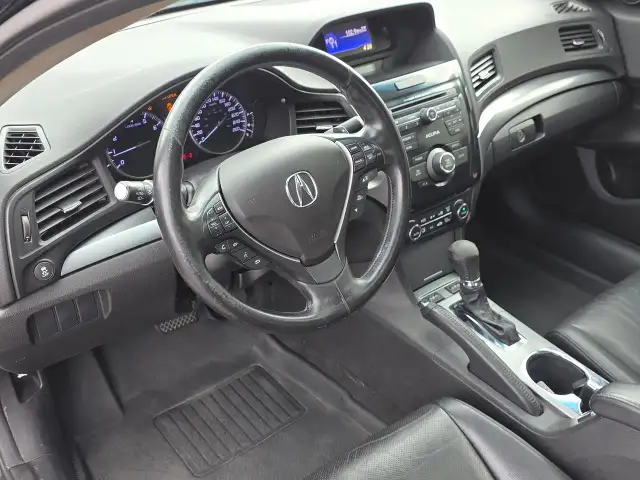 2013 Acura ILX Premium Package GREAT FUEL MILAGE - Photo 16