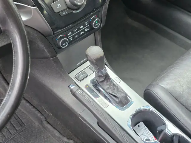 2013 Acura ILX Premium Package GREAT FUEL MILAGE - Photo 23