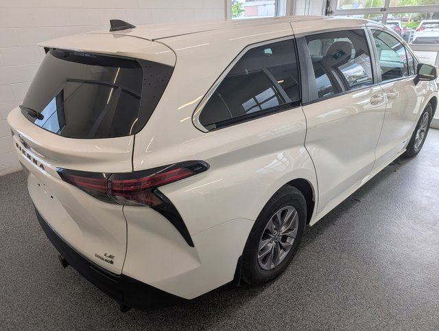 2021 Toyota Sienna LE AWD 8 PASSAGER - Photo 3