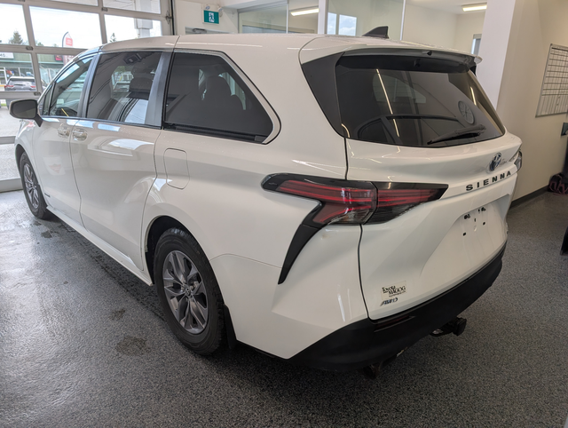 2021 Toyota Sienna LE AWD 8 PASSAGER - Photo 4