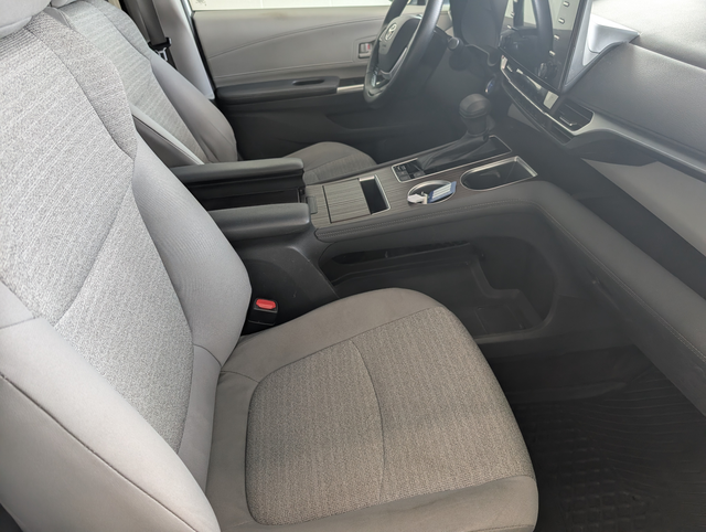 2021 Toyota Sienna LE AWD 8 PASSAGER - Photo 8