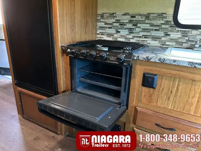2017 STARCRAFT STARCRAFT 24RLS Travel Trailer - Photo 12