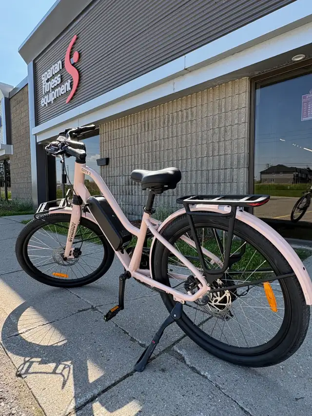 Synergy City 2 Electric Bike - Photo 2