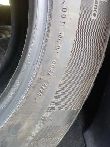 2 tires MICHELIN 265/70/R18 all season. 2 year old Truck tires. - Photo 3