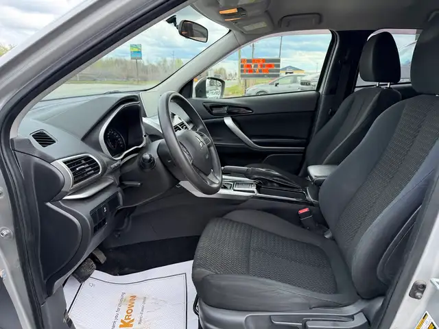 2019 Mitsubishi Eclipse Cross ES S-AWC CERTIFIED! - Photo 18