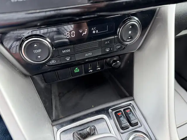 2019 Mitsubishi Eclipse Cross ES S-AWC CERTIFIED! - Photo 27