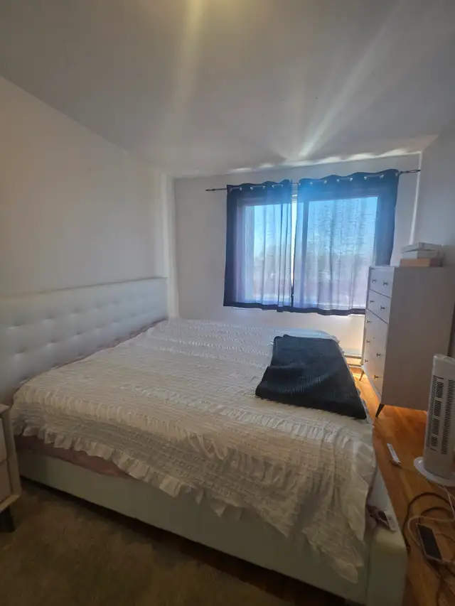 Grand 5½ lumineux à Laval | 3 grandes chambres | Disponible main - Photo 5