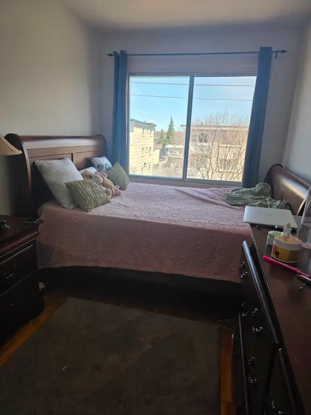 Grand 5½ lumineux à Laval | 3 grandes chambres | Disponible main - Photo 9