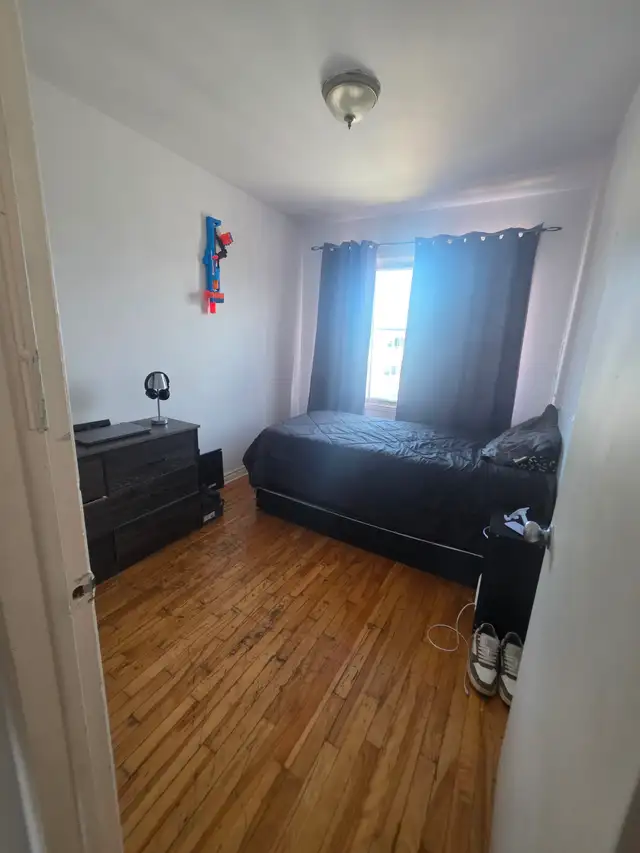 Grand 5½ lumineux à Laval | 3 grandes chambres | Disponible main - Photo 10