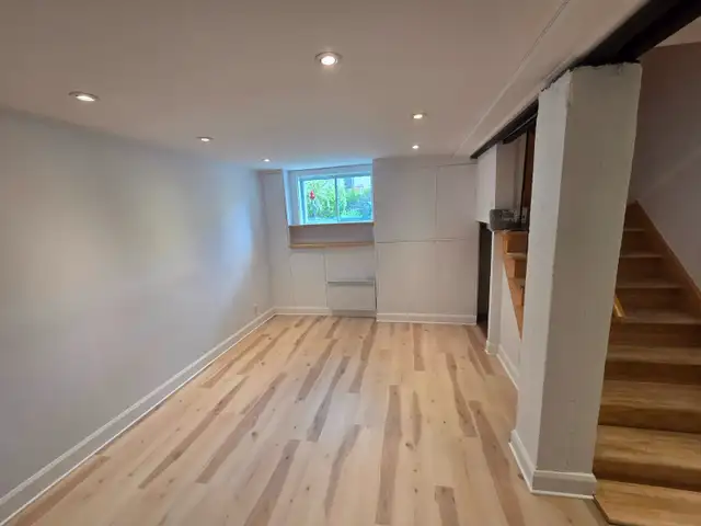 Grand studio rénové  – Hydro   électros inclus – Rosemont - Photo 8