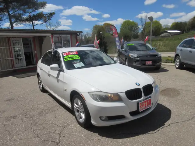 2011 BMW 3 Series XI