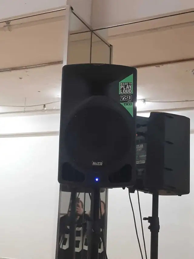 speakers for Sale