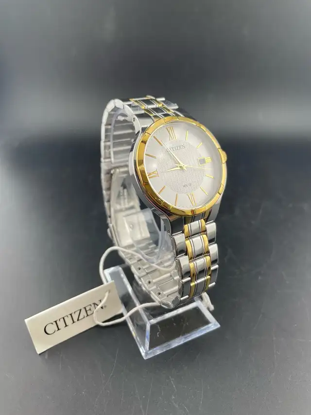 Citizen B15024 Watch Like New