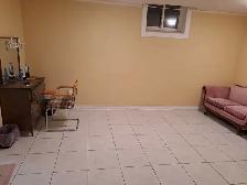 room for rent girl