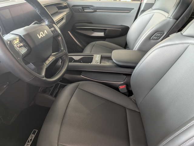 2024 Kia EV9 Land AWD, - Photo 12
