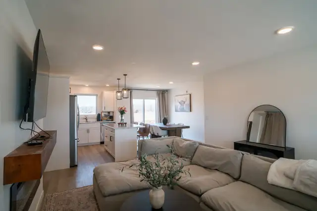 JUST Listed in Grunthal! - Photo 6