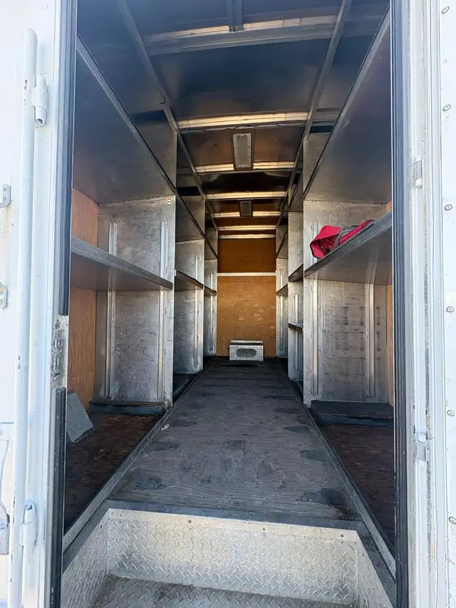 2014 Ford Econoline Cutaway E-350 Super Duty 138' SRW - Photo 8